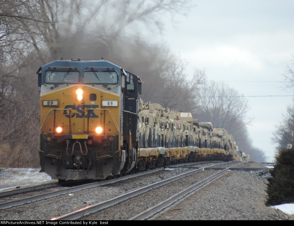 CSX 69 on S609 